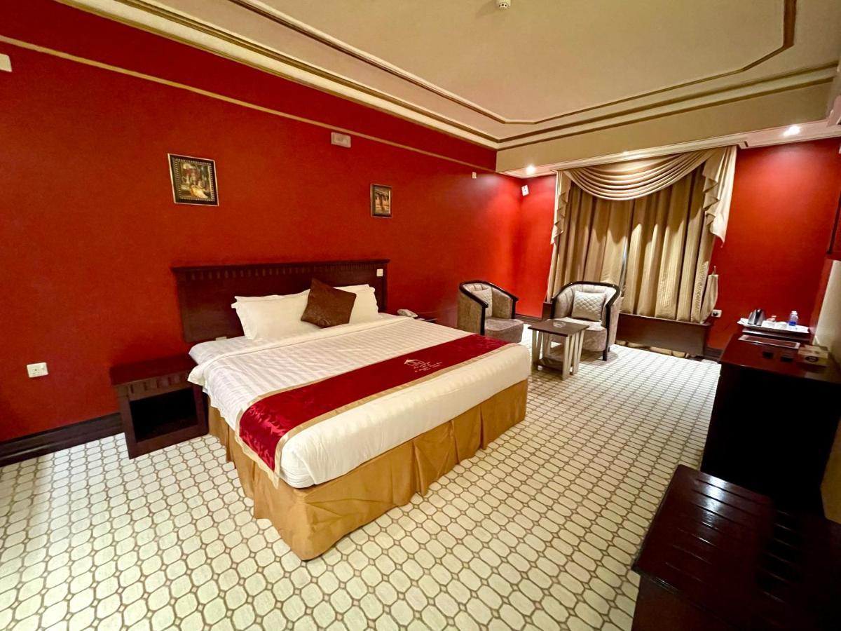 Al Mansour Grand Hotel Ḩafar al Bāţin 外观 照片