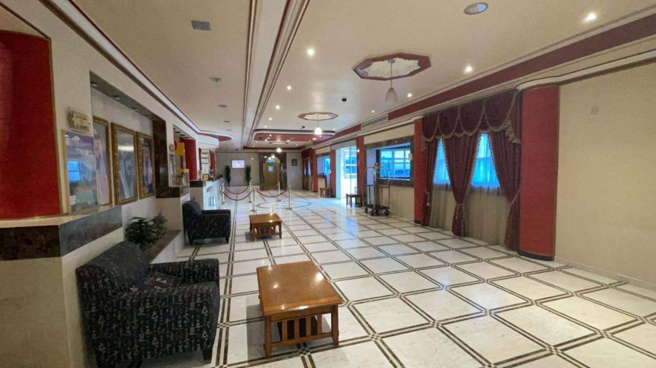 Al Mansour Grand Hotel Ḩafar al Bāţin 外观 照片