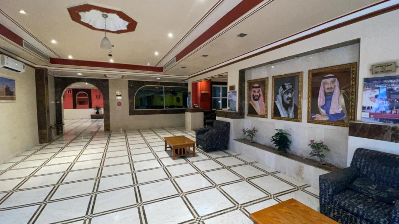 Al Mansour Grand Hotel Ḩafar al Bāţin 外观 照片