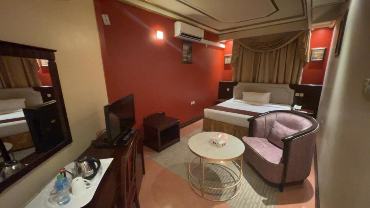Al Mansour Grand Hotel Ḩafar al Bāţin 外观 照片